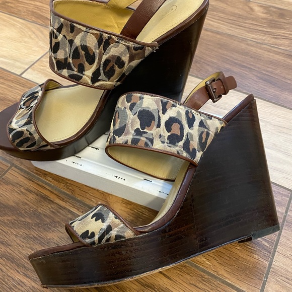 Coach wedge heels, good condition - Picture 2 of 3
